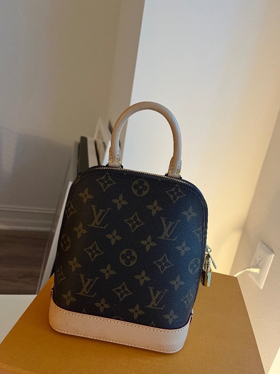 Louis Vuitton Alma Backpack main image 7